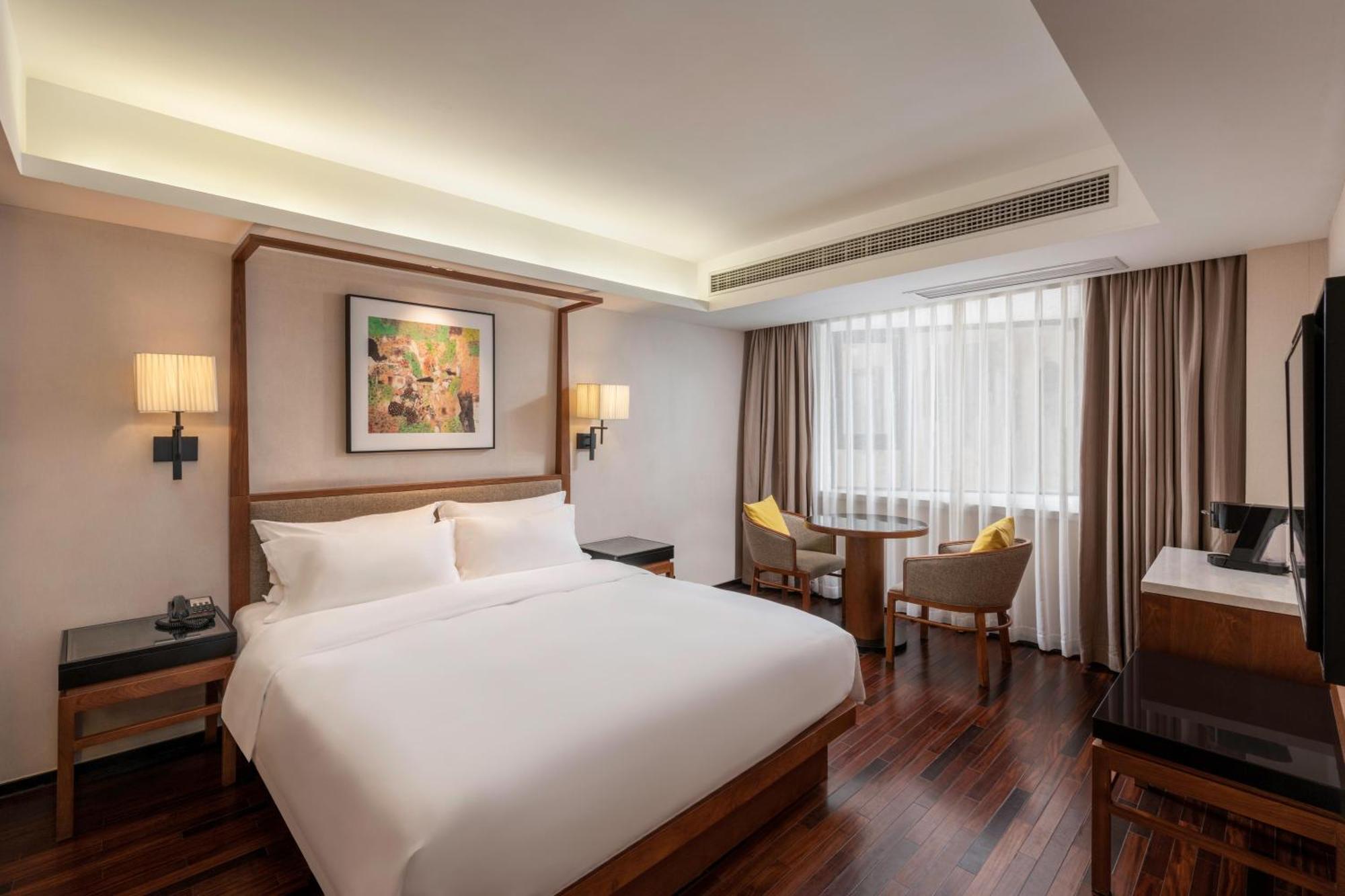 Ssaw Boutique Hotel Санья Экстерьер фото