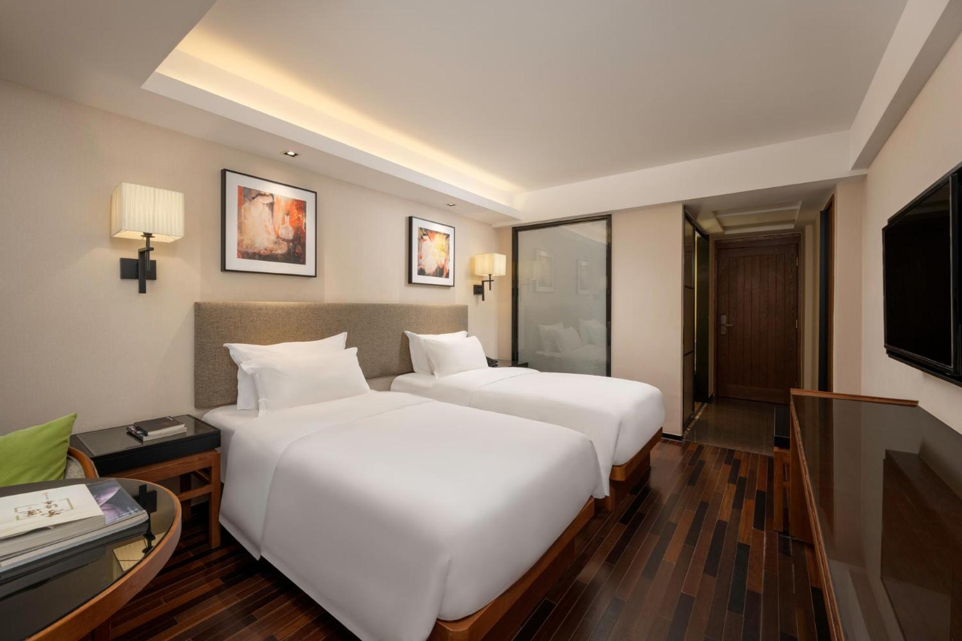 Ssaw Boutique Hotel Санья Экстерьер фото